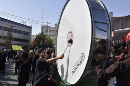عاشورا, طبل, دسته عزاداری